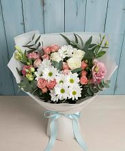 Букет цветов из:  Розы, Лизиантусы и Хризантемы в Бродовом