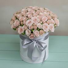 Цветочная композиция из Розы в шляпной коробке в Бродовом