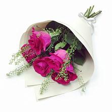 Букет цветов из:  Розы в Бродовом