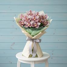 Букет цветов из:  Орхидеи и Розы в Бродовом