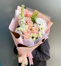 Букет цветов из:  Хризантемы и Розы в Бродовом