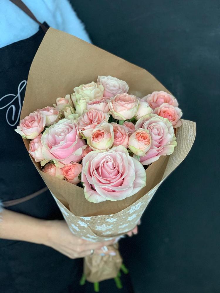 Букет цветов из: Хризантемы и Розы в Бродовом