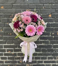 Букет цветов из:  Герберы и Хризантемы в Бродовом