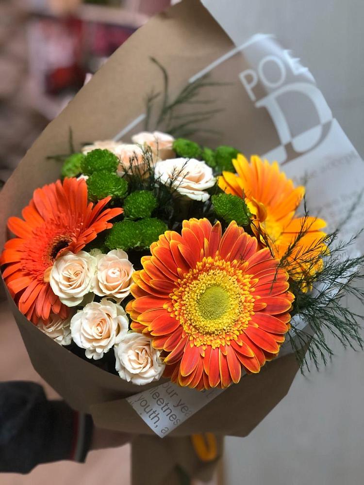 Букет цветов из: Герберы, Хризантемы и Розы в Бродовом