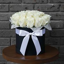 Цветочная композиция из Розы в шляпной коробке в Бродовом